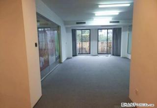 长江瑞景 办公房一套出租 有空调 靠马路 低层可打广告 - 宜昌28生活网 yc.28life.com